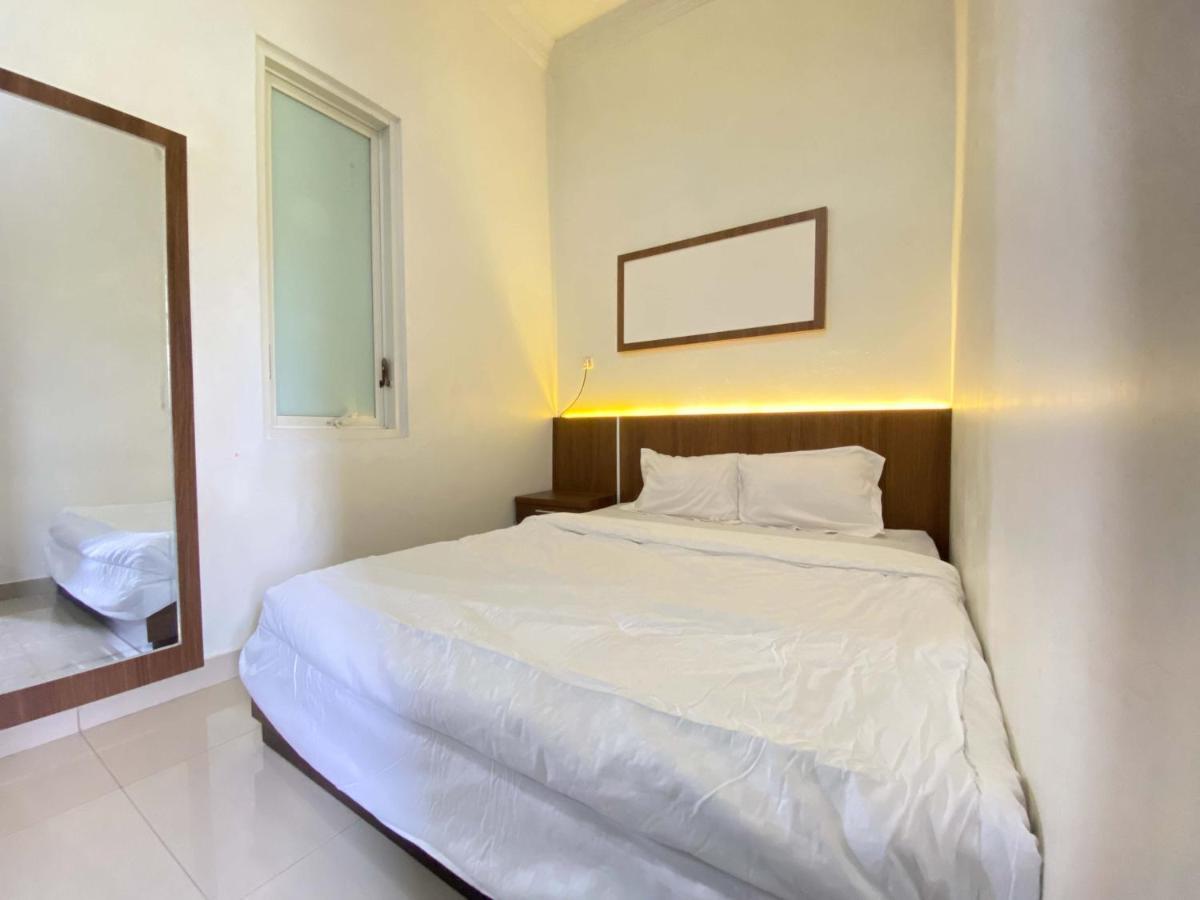 Ana Inn Ambarawa Mitra Reddoorz Semarang Exterior photo
